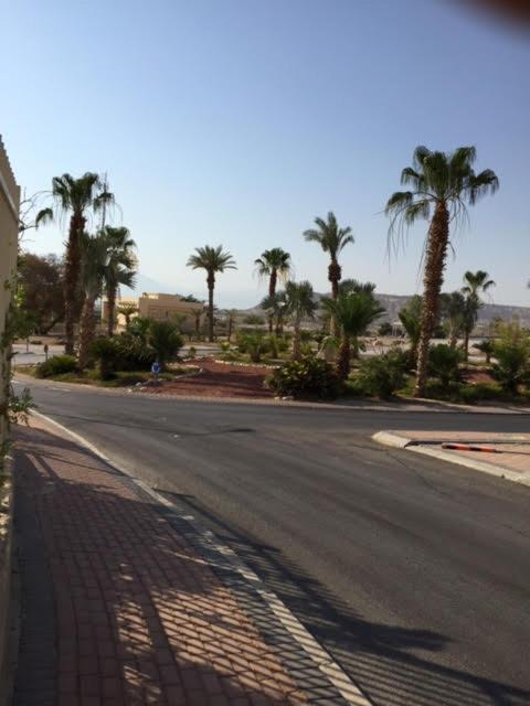 הבית של דרורי Neve Zohar Dış mekan fotoğraf